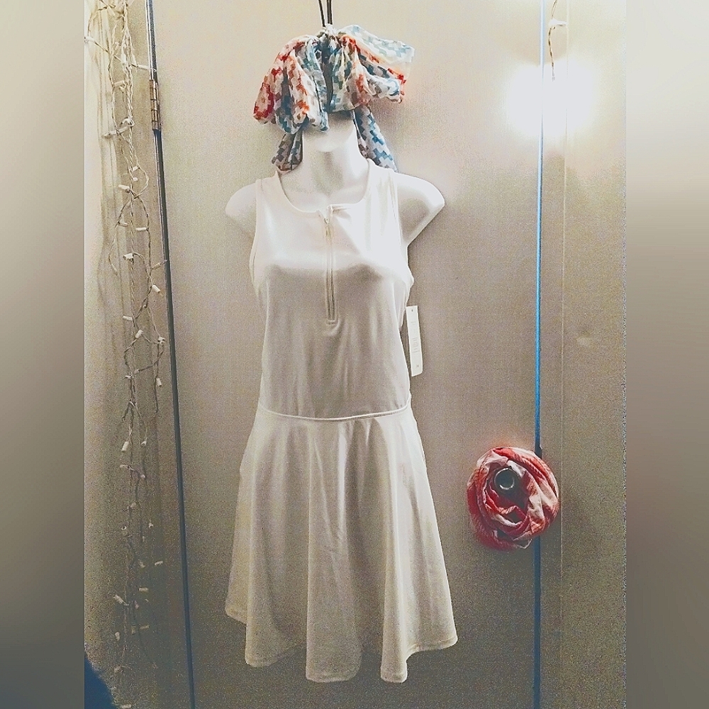 White tennis skirt stichfix